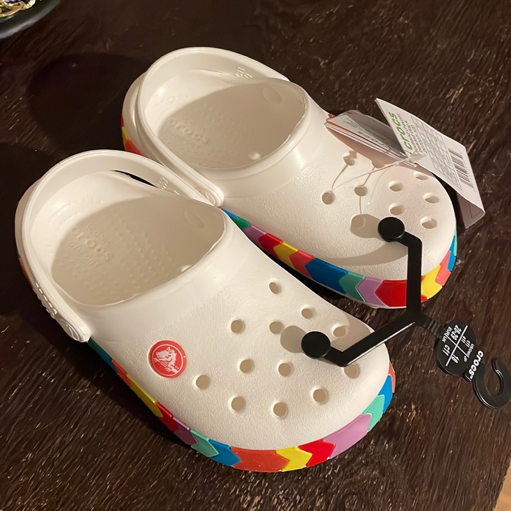 Kids Croc size 11 NWT